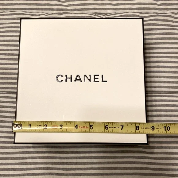 CHANEL Boxes -ONLY BOXES & BAG - no perfume inside. - Picture 3 of 9